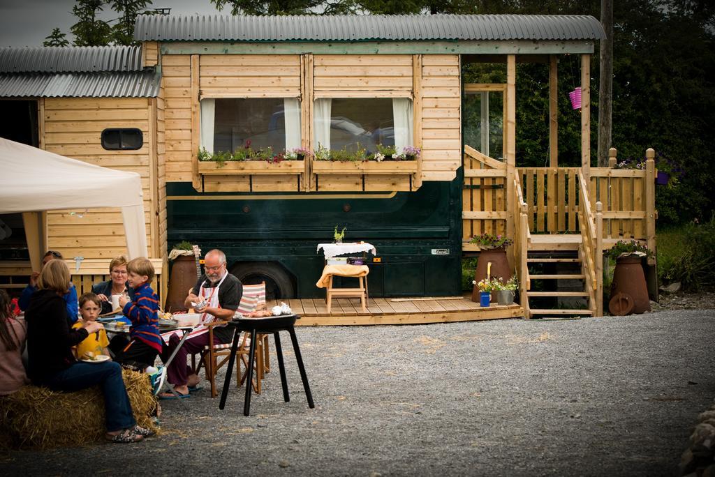 Burren Glamping Villa Kilfenora Exteriör bild